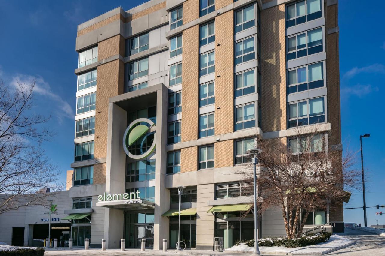 Element Omaha Midtown Crossing Hotel Exterior photo