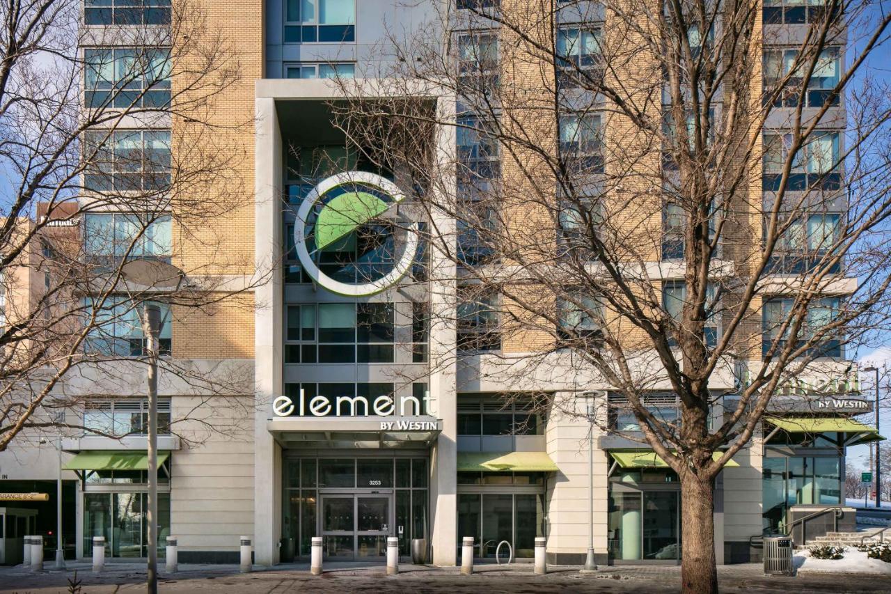 Element Omaha Midtown Crossing Hotel Exterior photo