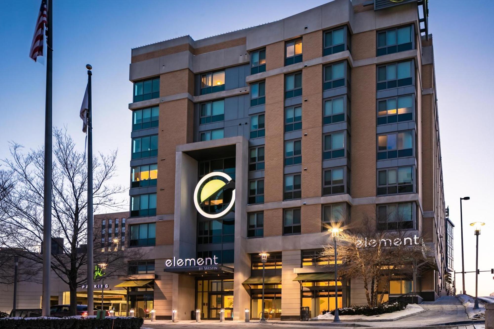 Element Omaha Midtown Crossing Hotel Exterior photo